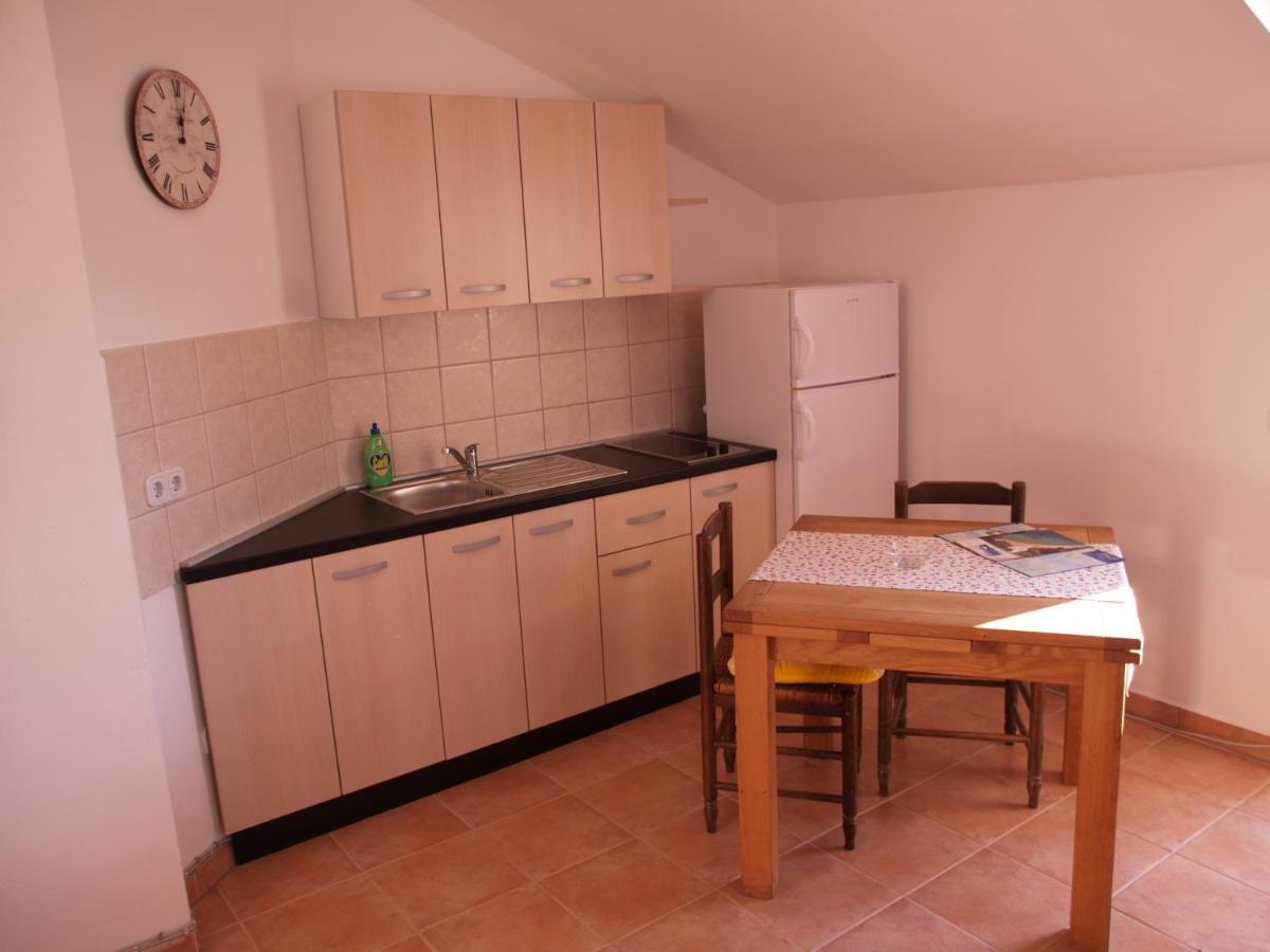 Apartmani "Jadran" Pag Town Exterior foto