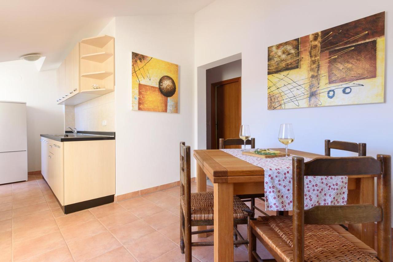 Apartmani "Jadran" Pag Town Exterior foto